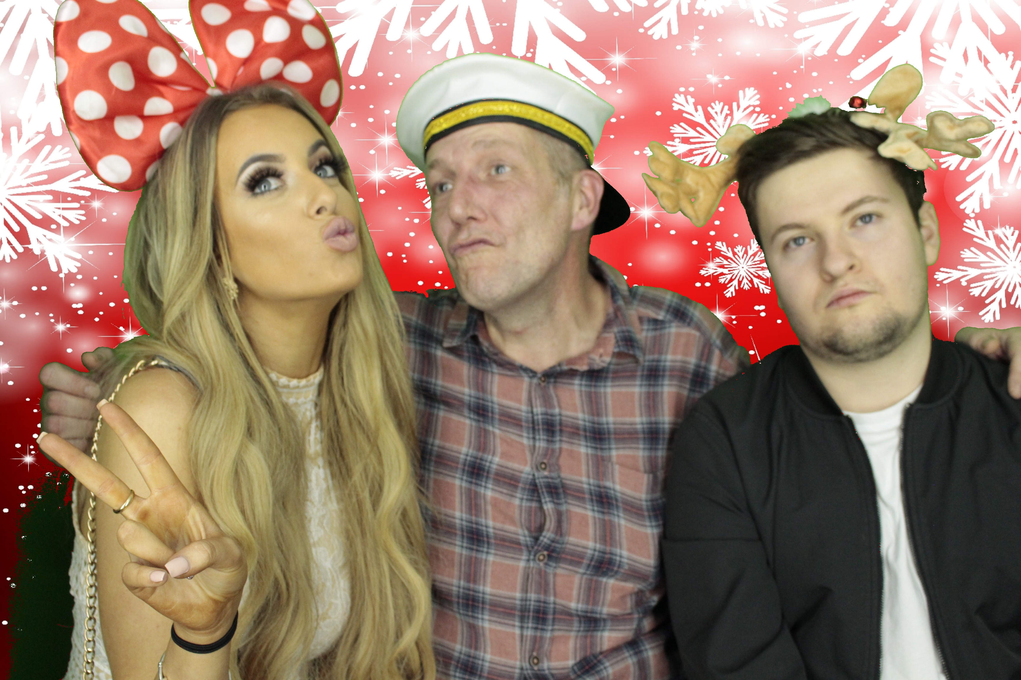 Ocean Network Express Christmas Party 2019 | View more photos from the event at gallery.myphotoboothexperience.co.uk/u/MyPhotoBoothExperienceLtd/Ocean-Network-Express-Christmas-Party-2019